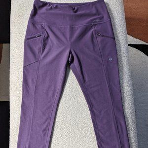 Eddie Bauer trail tight leggings